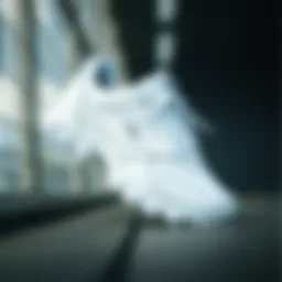 Stylish white Lotto sports shoe design