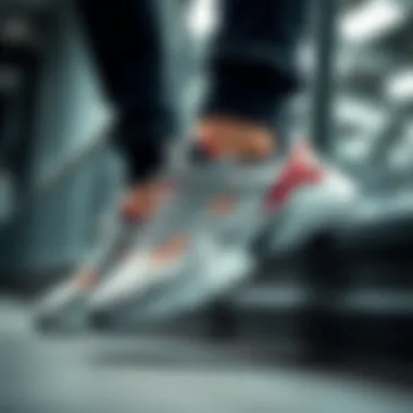 Technical features highlighted in Skechers 237214